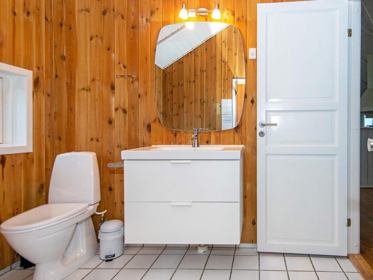 8 Person Holiday Home In Nordborg Exteriör bild